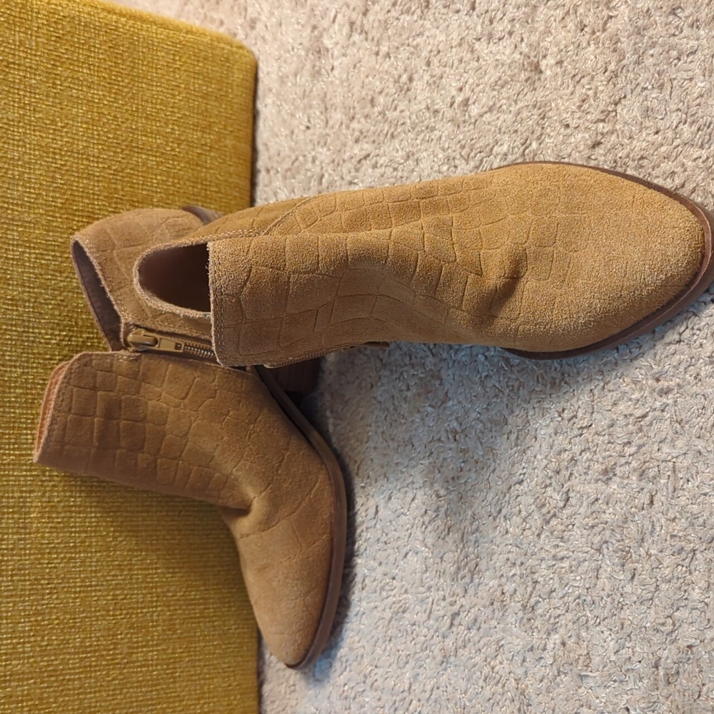 Camel suede booties